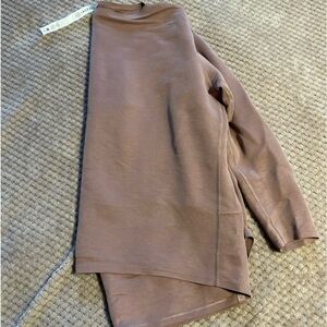 Lulelemon oversize shirt